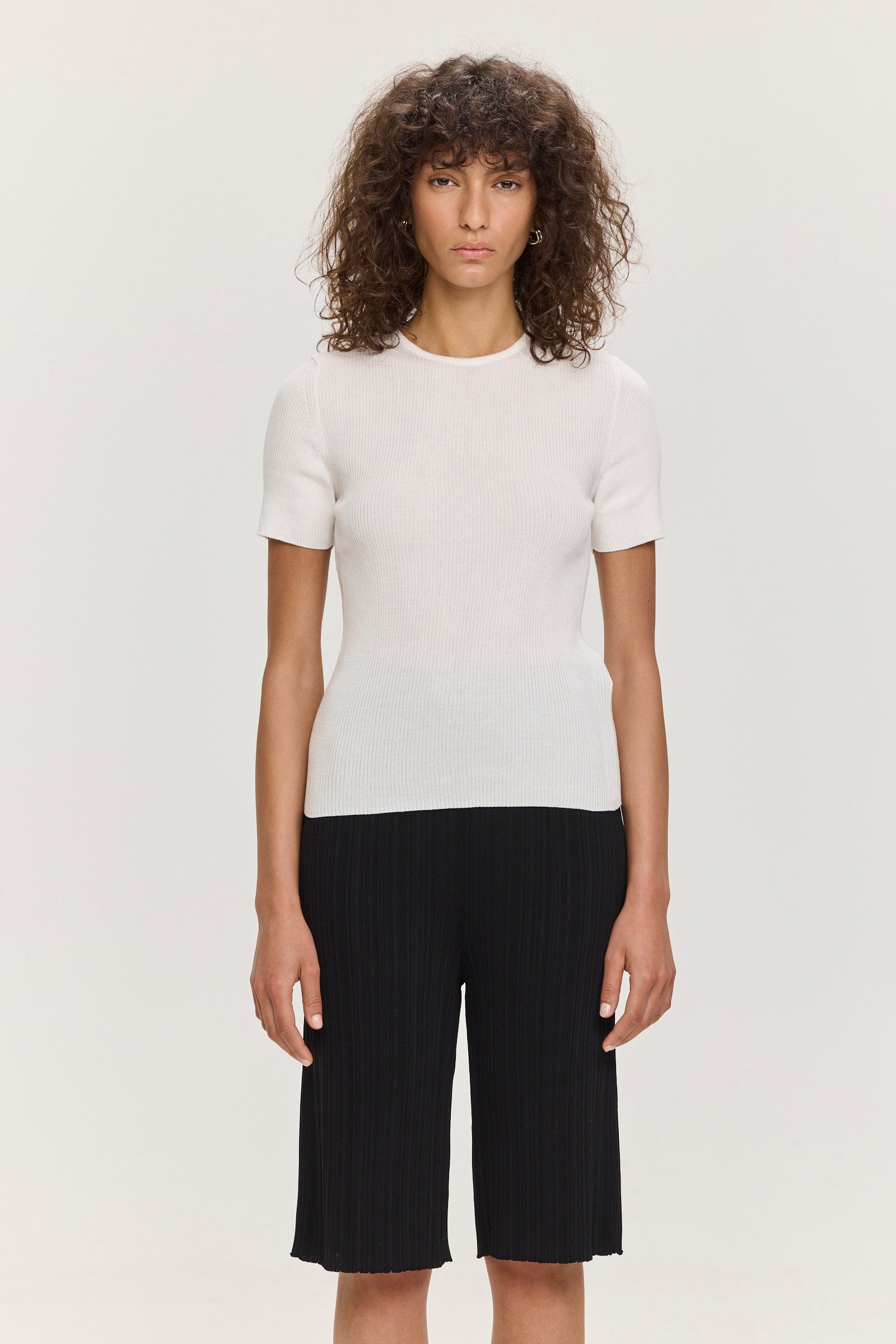 Ribbed Makò T - White