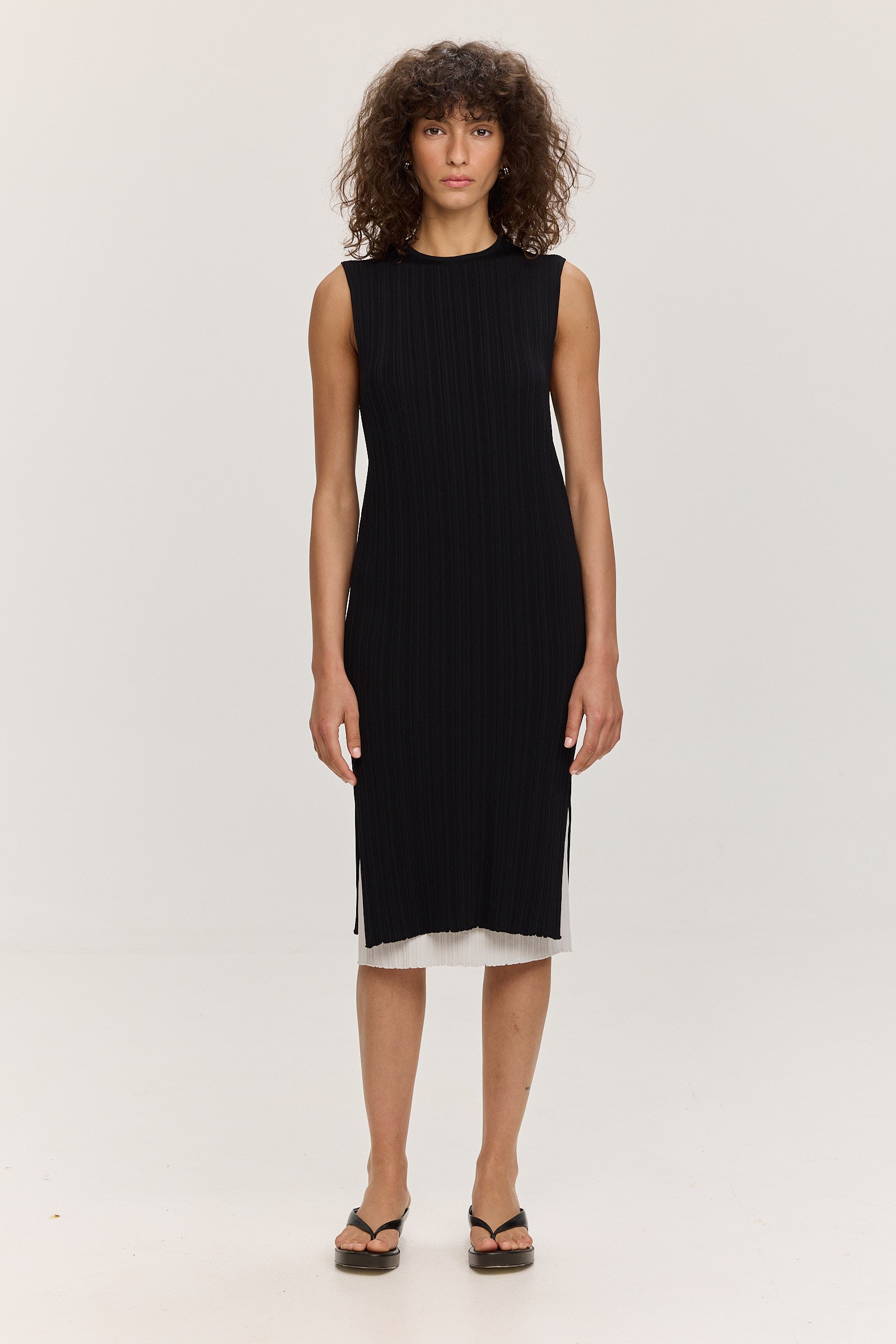 Cala Plissé Dress - Black