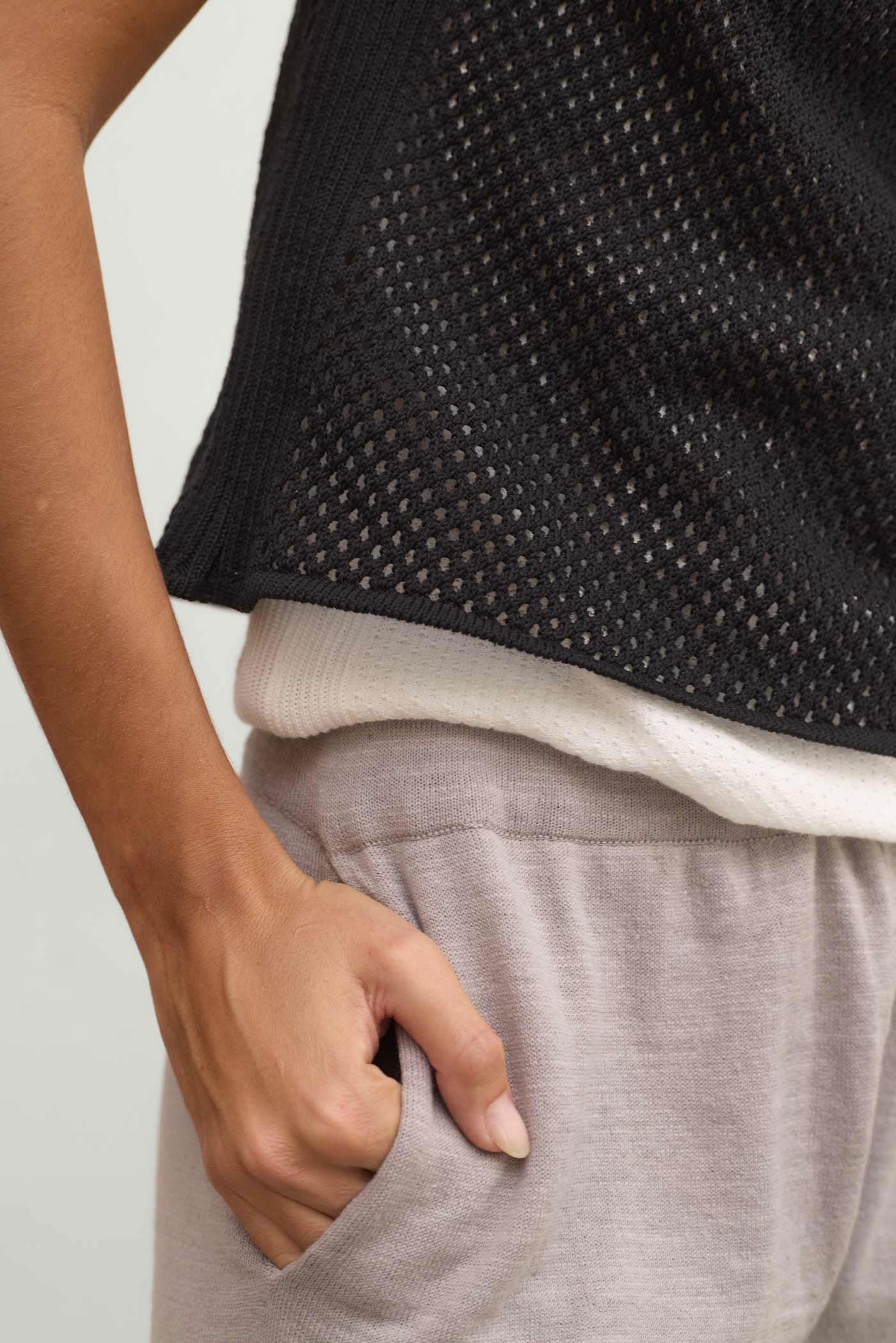Hex Crochet Tee - Black