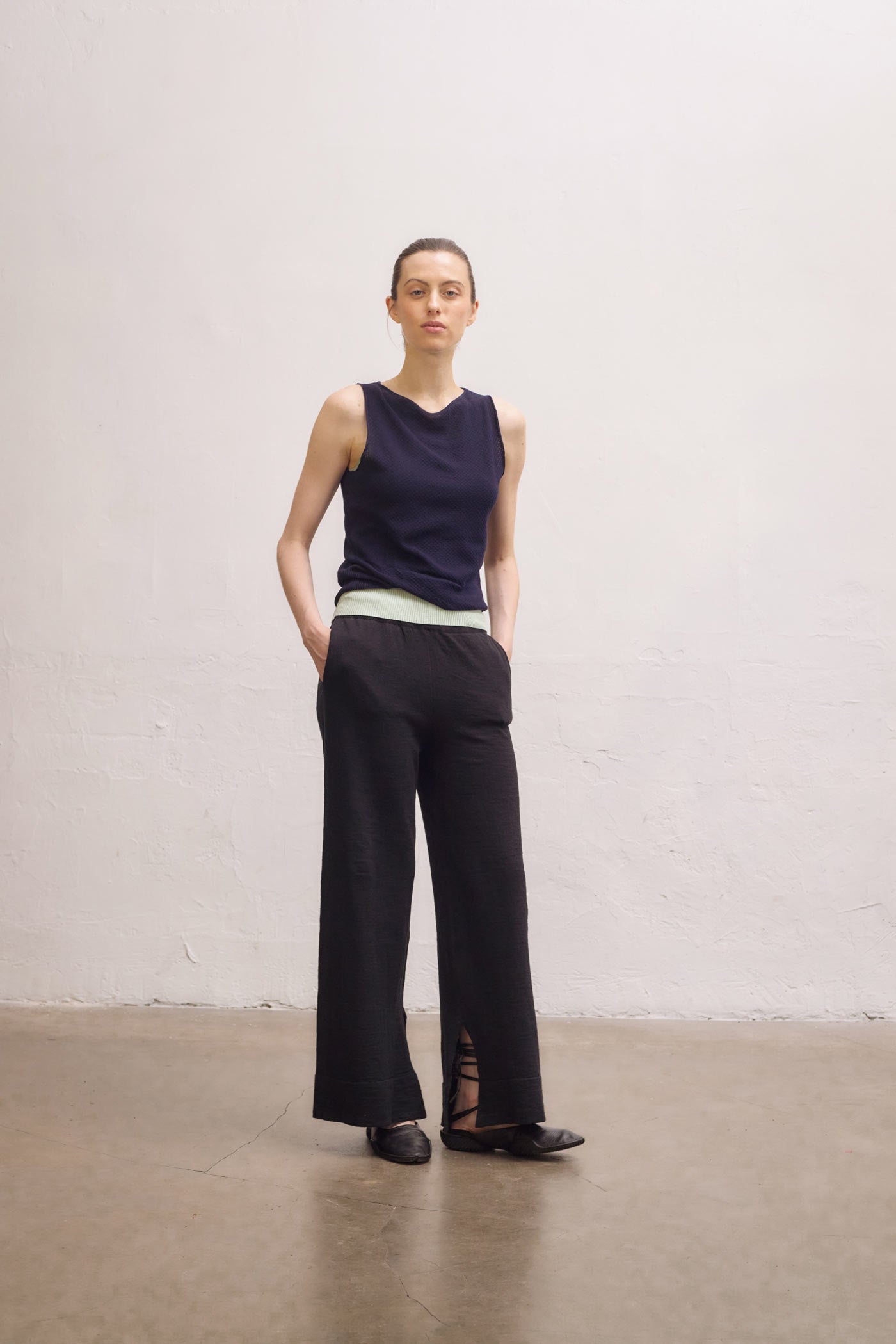 Breezy Linen Pants - Black