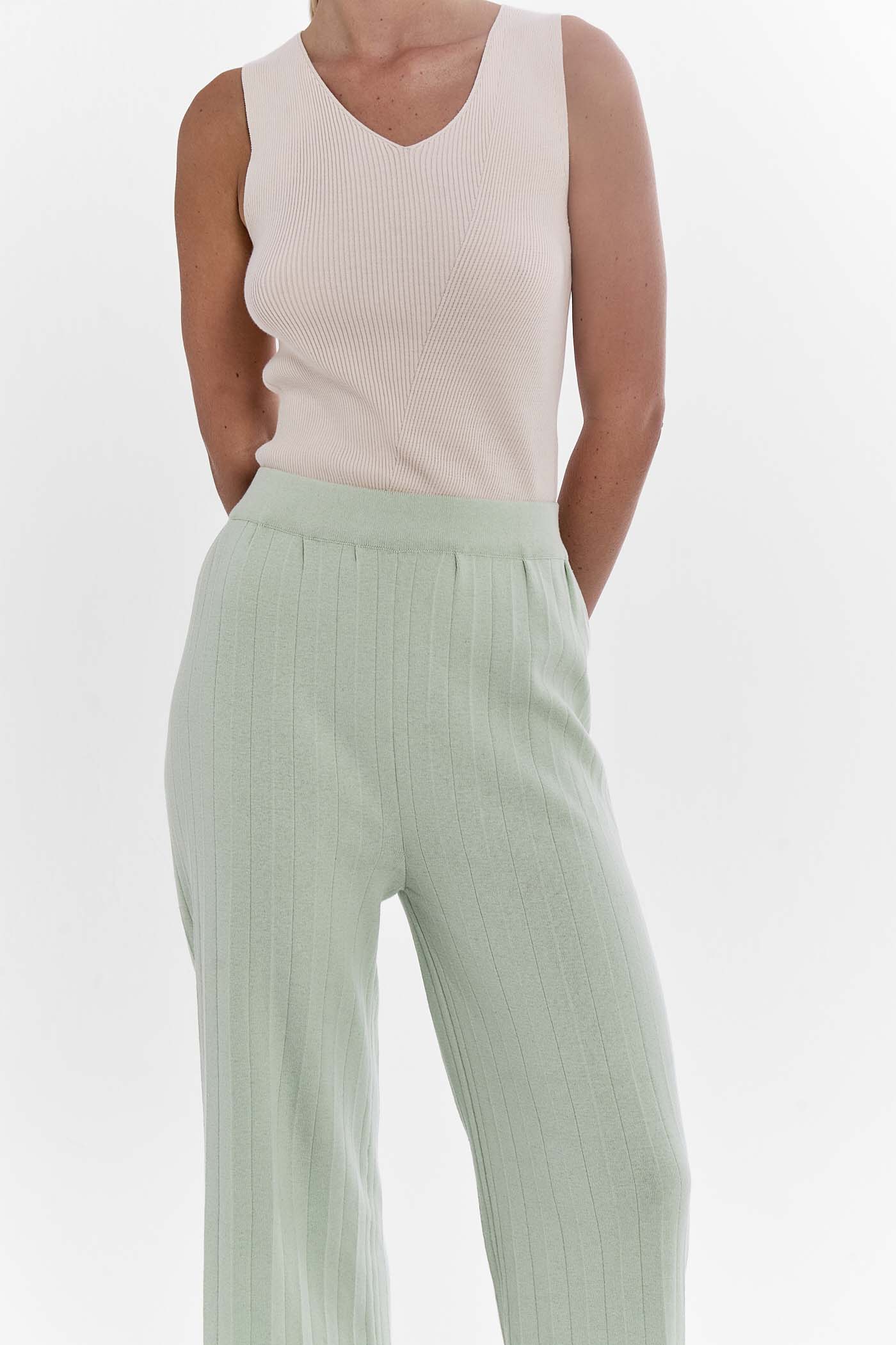 Durban Plissé Pants - Matcha