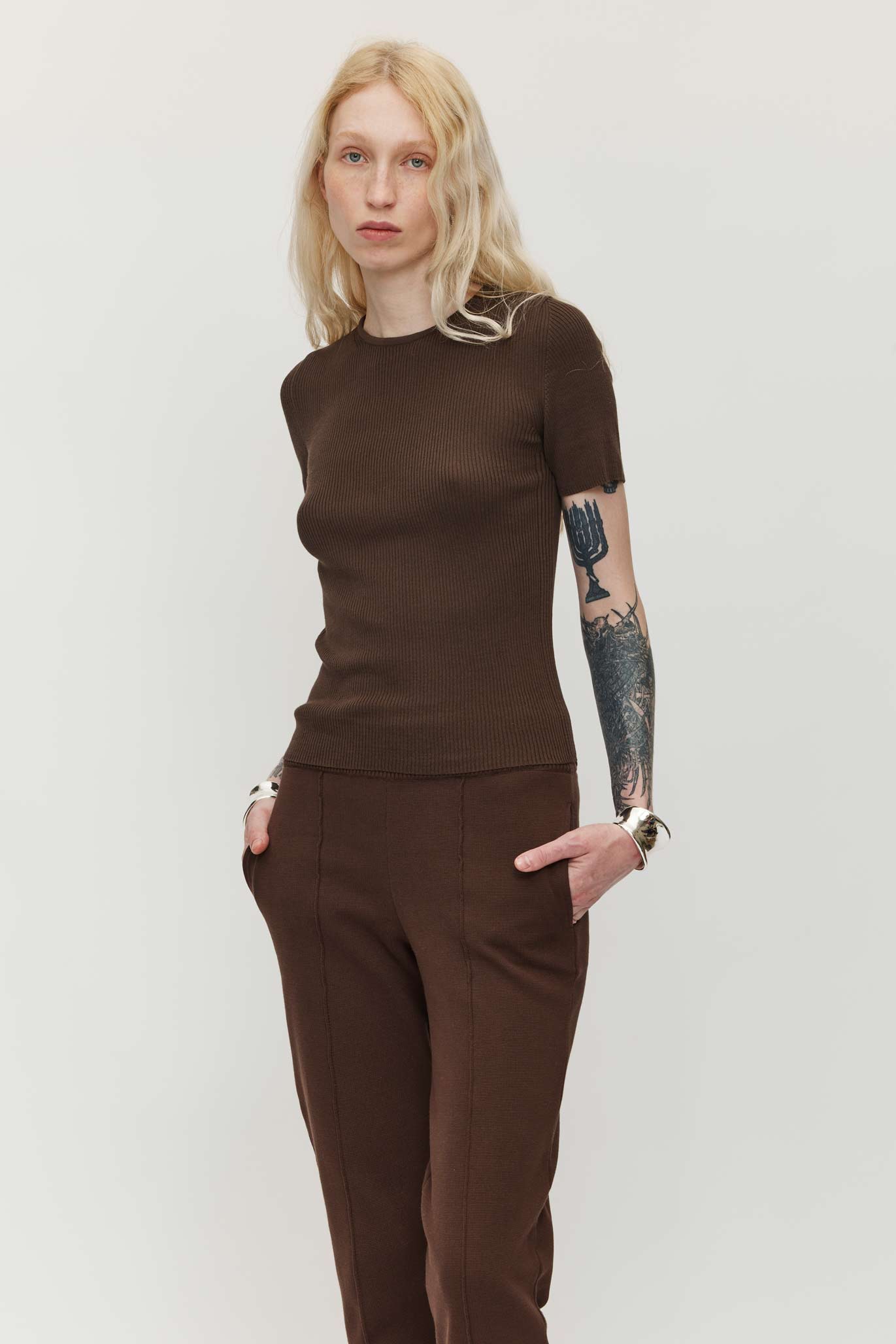 Ribbed Makò T - Chocolate (Pre-Order)