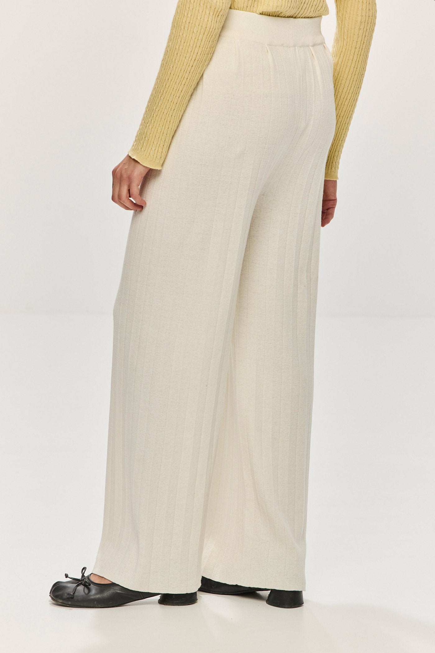 Durban Plissé Pants - Bone