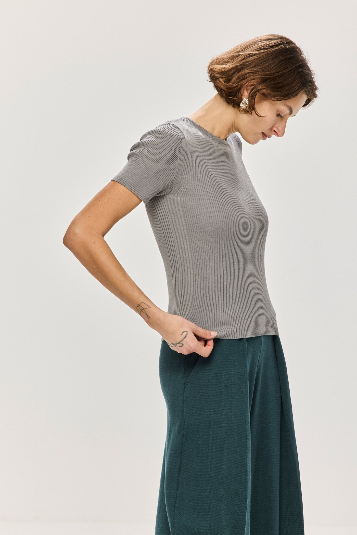Ribbed Makò T - Grey (Pre-Order)