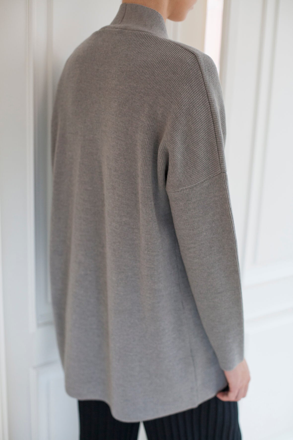 The New Long Merino Cardigan - Melange Grey