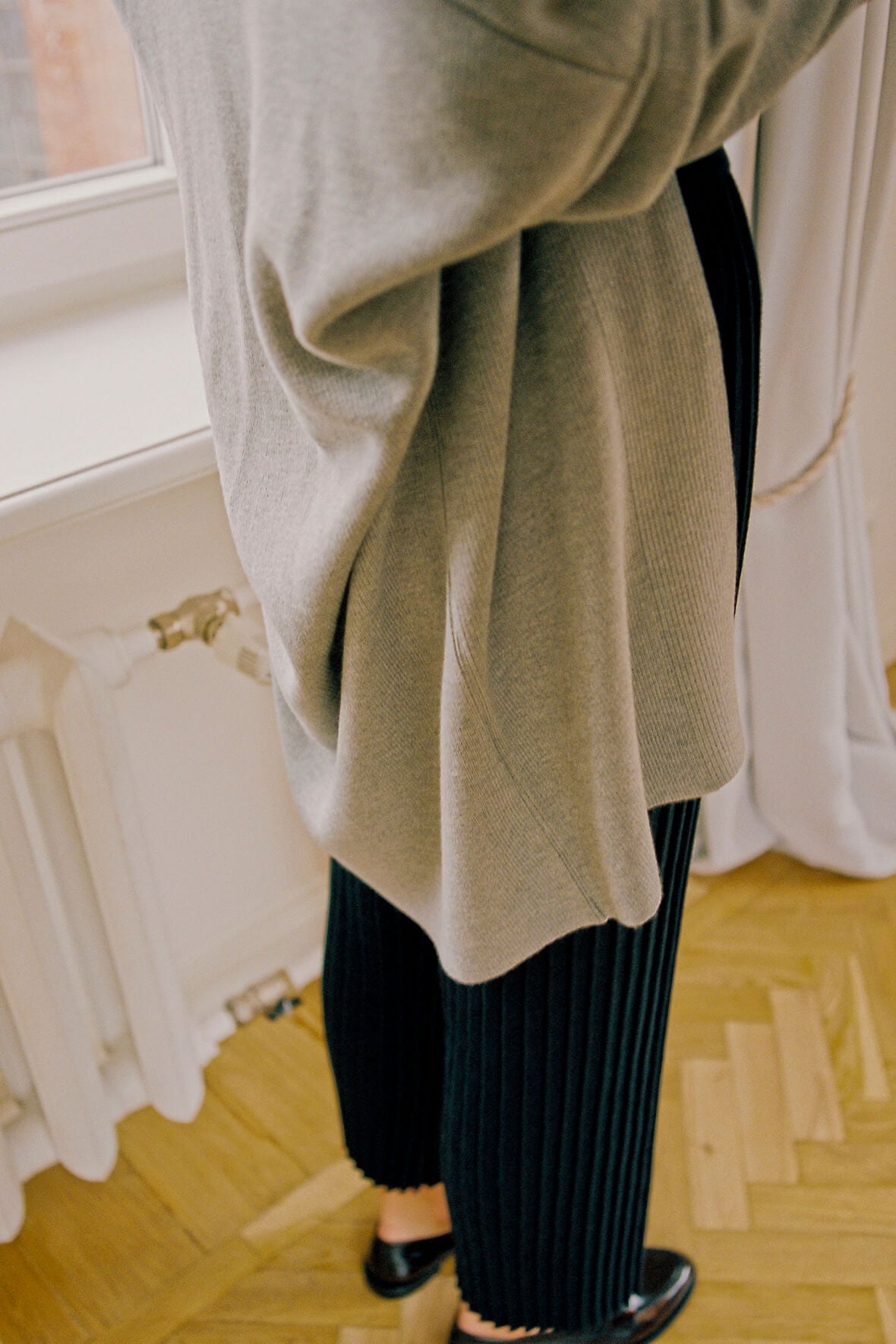 The New Long Merino Cardigan - Melange Grey