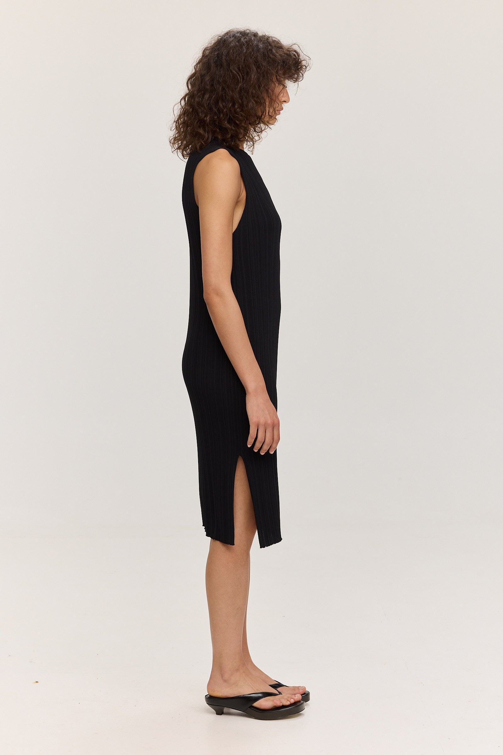 Cala Plissé Dress - Black