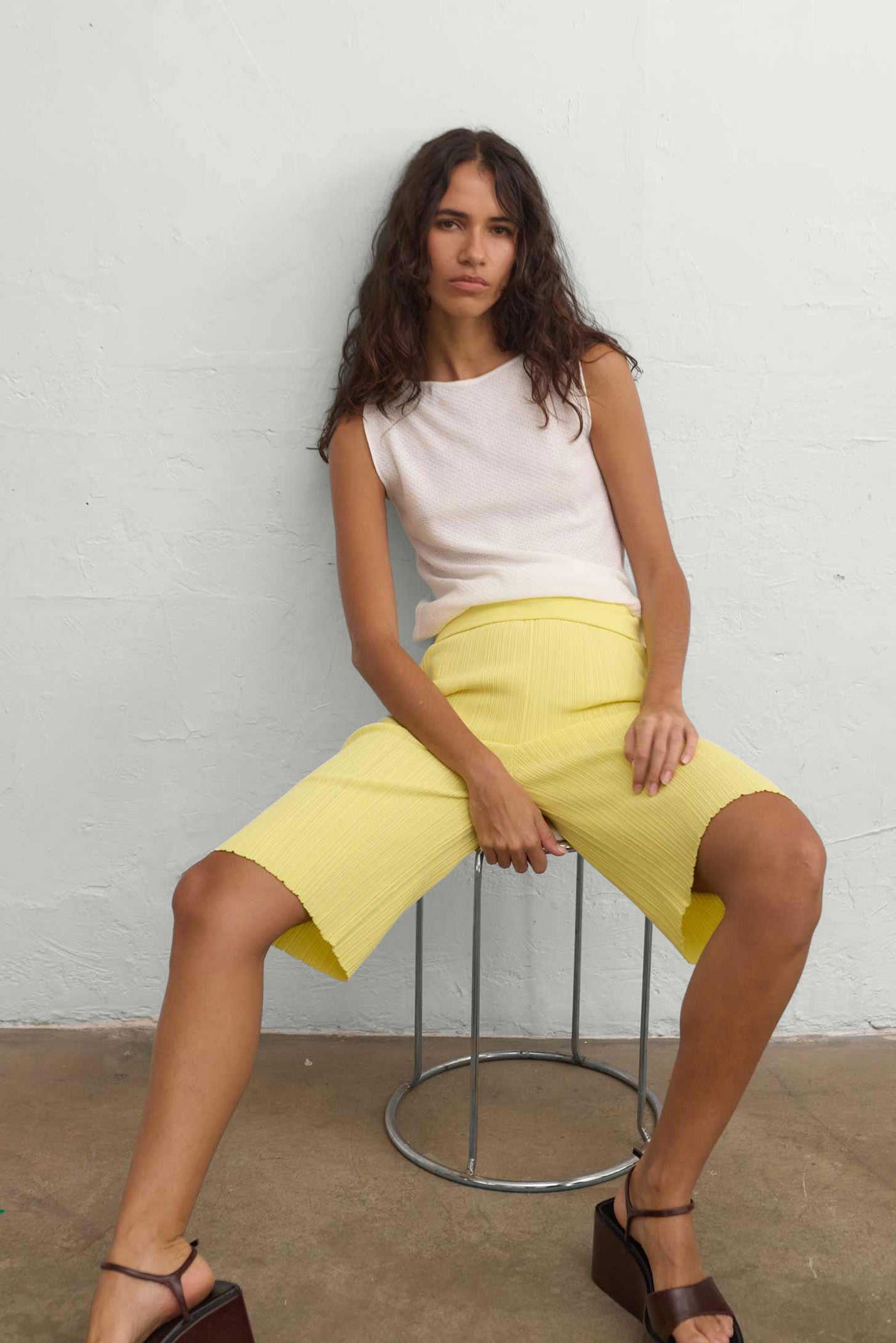 Cala Plissè Shorts - Yellow