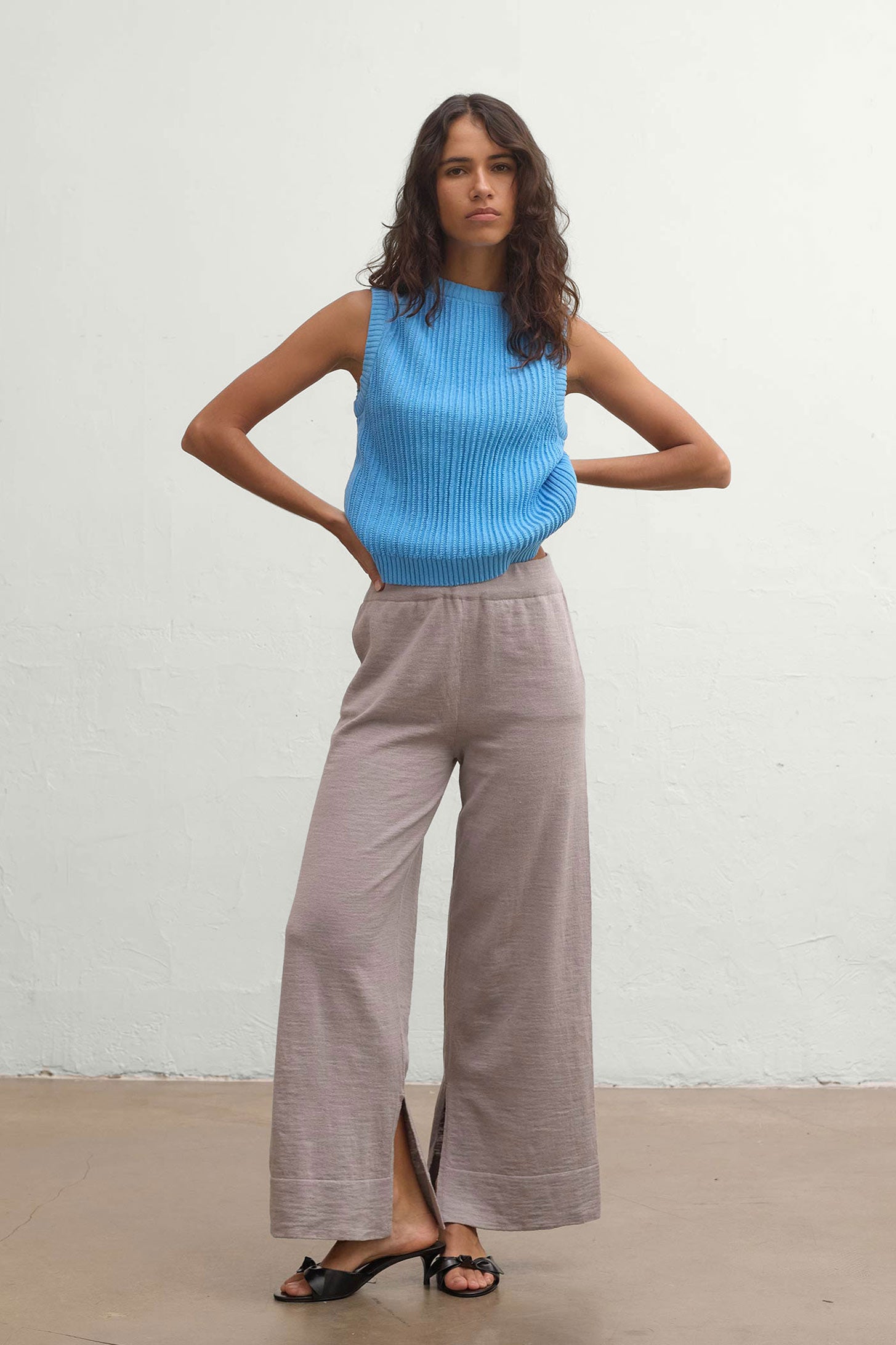 Breezy Linen Pants - Grey