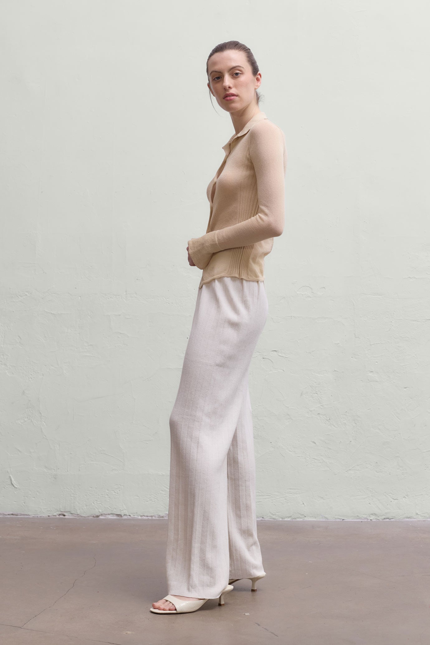 Durban Plissé Pants - Bone