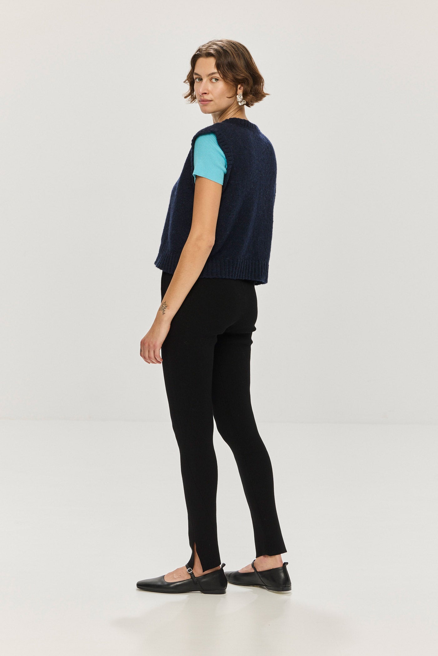 Berg Alpaca Vest - Midnight