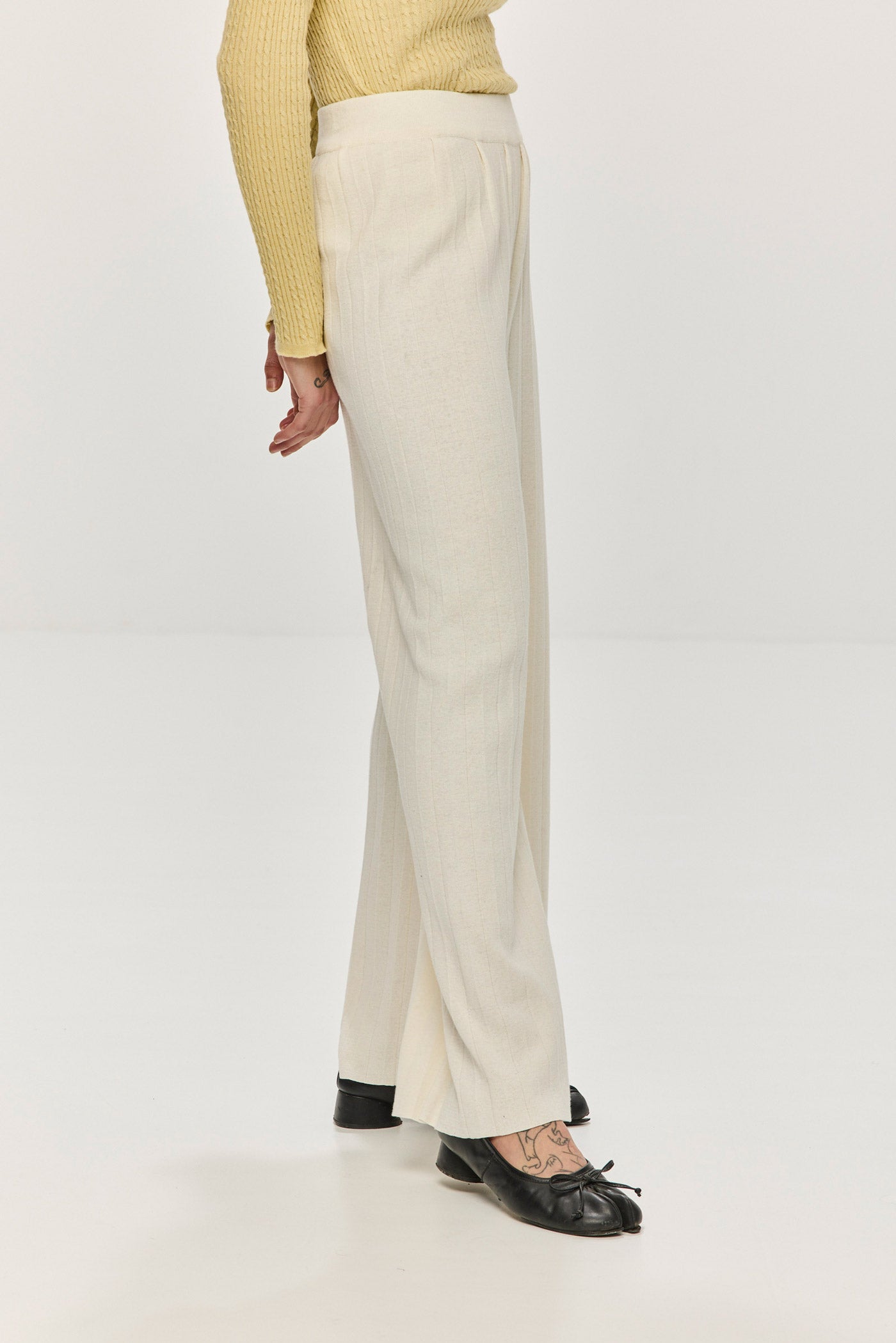 Durban Plissé Pants - Bone