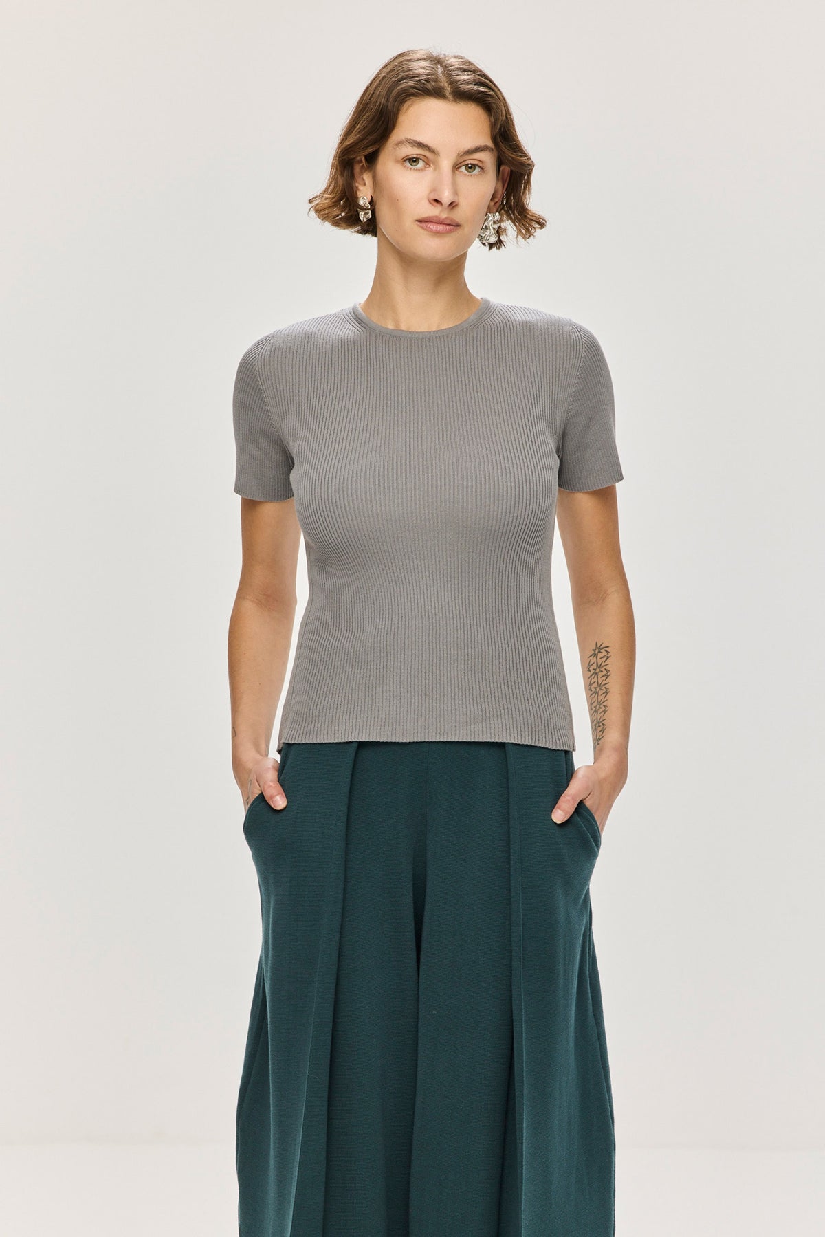 Ribbed Makò T - Grey