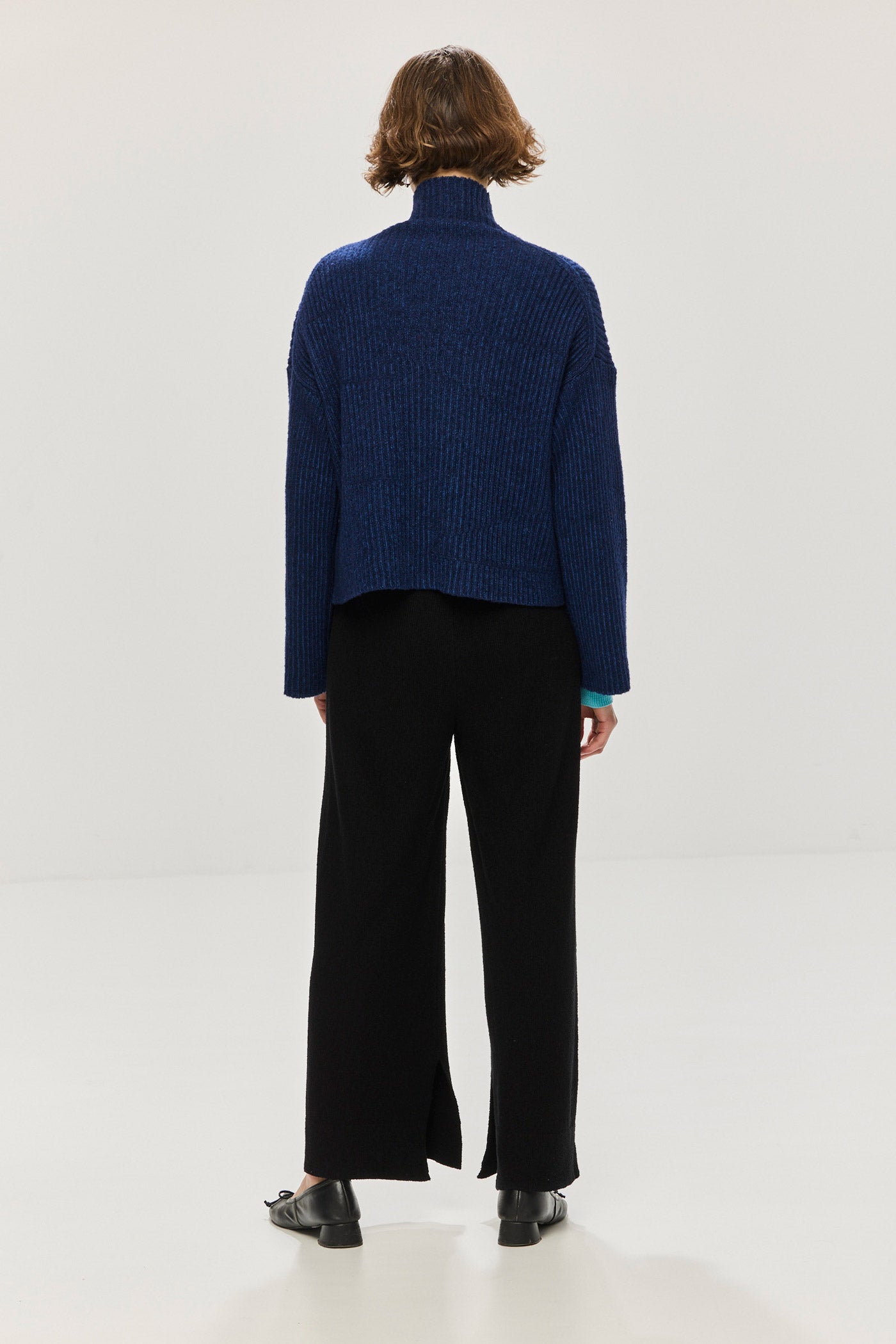 Lovu Sweater - Midnight